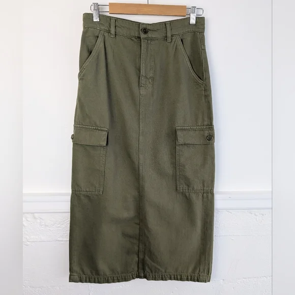 Reformation • Maggi Cargo Skirt - Picture 2 of 8